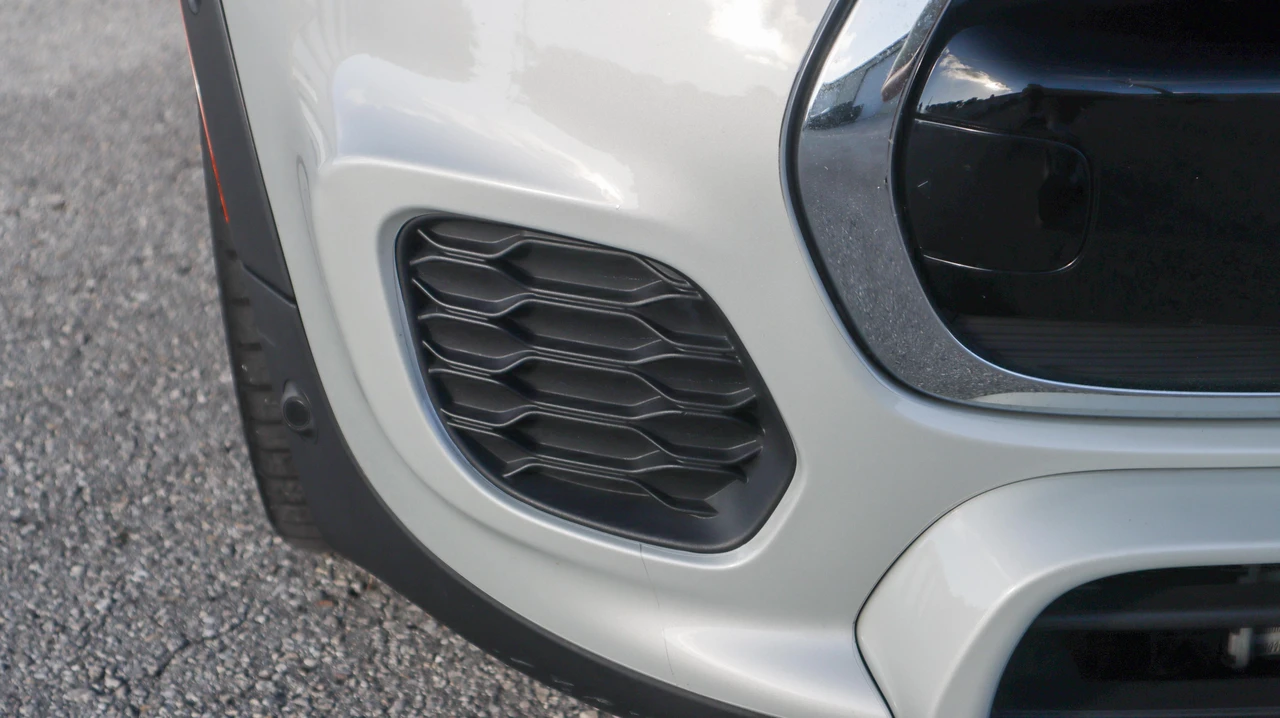2021 Mini Mini John Cooper Works 3rd Gen - Image 18 of 31