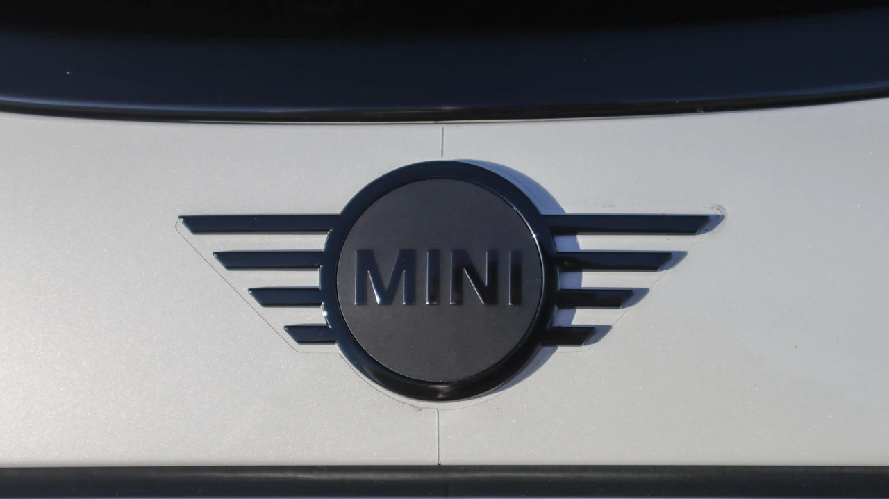 2021 Mini Mini John Cooper Works 3rd Gen - Image 22 of 31