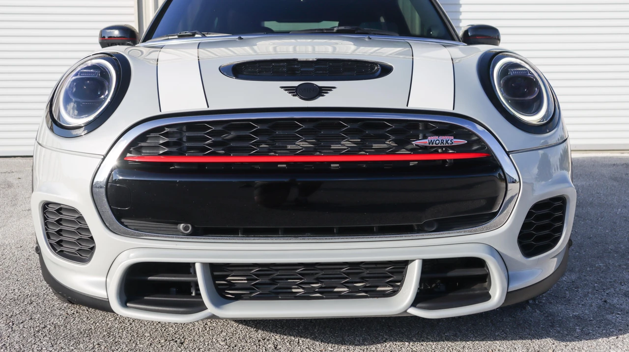 2021 Mini Mini John Cooper Works 3rd Gen - Image 20 of 31
