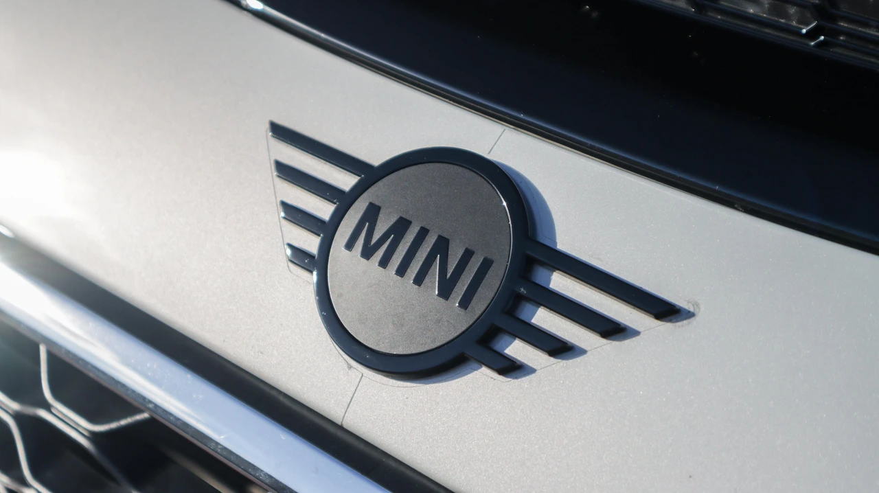 2021 Mini Mini John Cooper Works 3rd Gen - Image 23 of 31