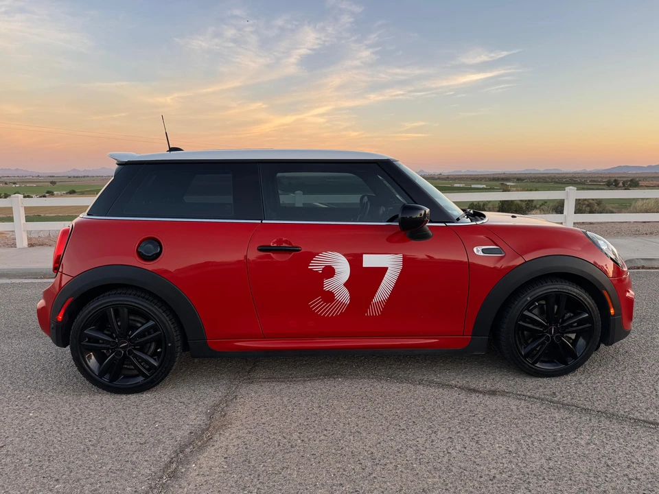 2021 Mini Mini Cooper S 3rd Gen - Image 9 of 31