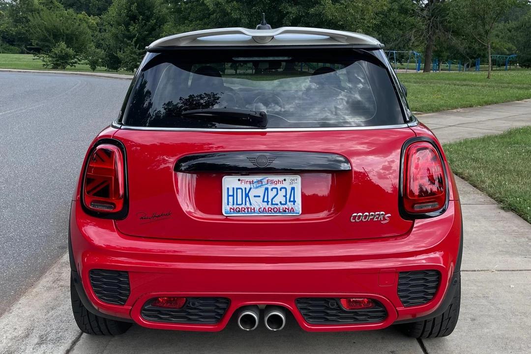 2021 Mini Mini Cooper S 3rd Gen - Image 5 of 31