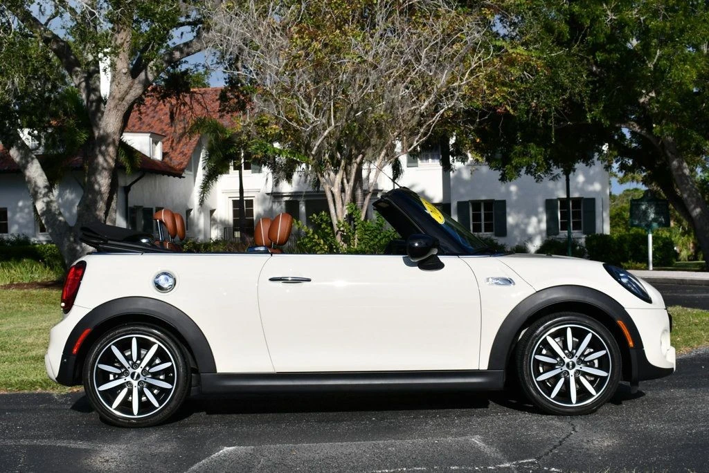 2021 Mini Mini 3rd Gen - Image 7 of 12