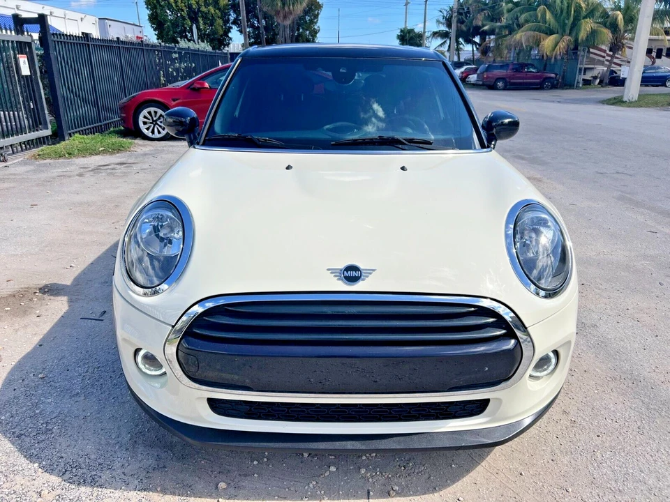 2021 Mini Mini 3rd Gen - Image 3 of 25