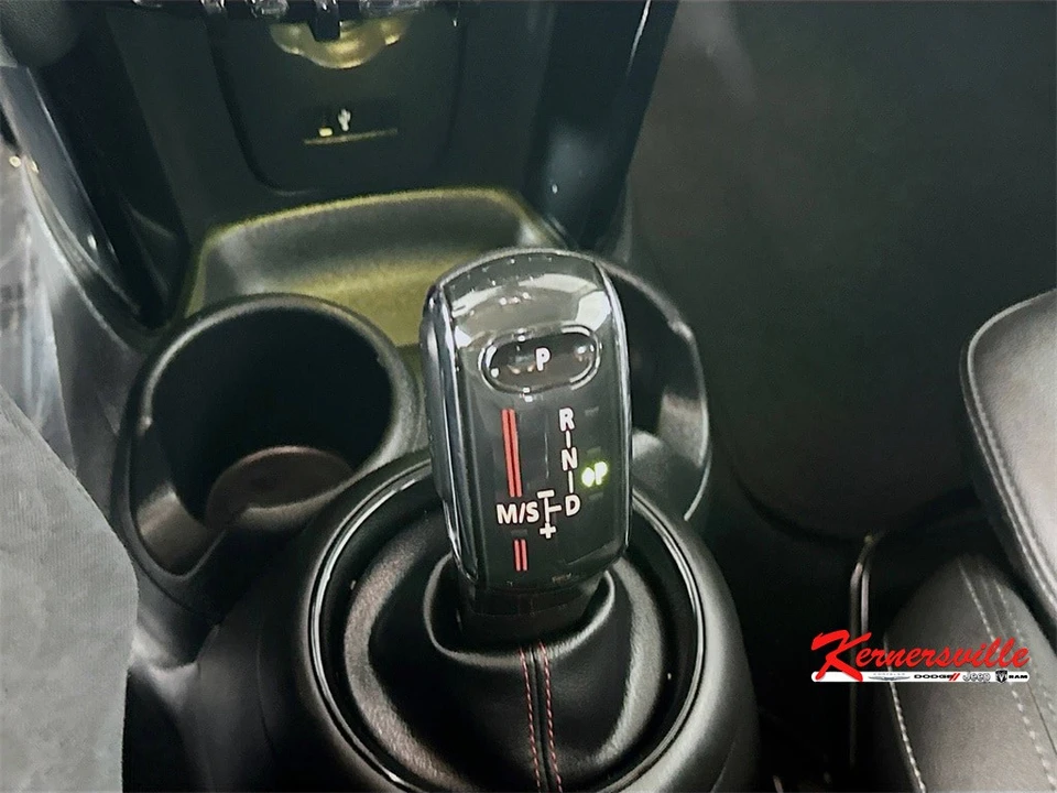 2021 Mini Mini Cooper S 3rd Gen - Image 16 of 21