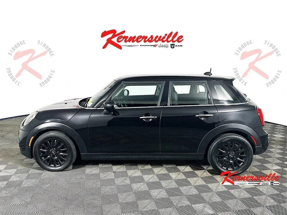 2021 Mini Mini Cooper S 3rd Gen - Image 4 of 12