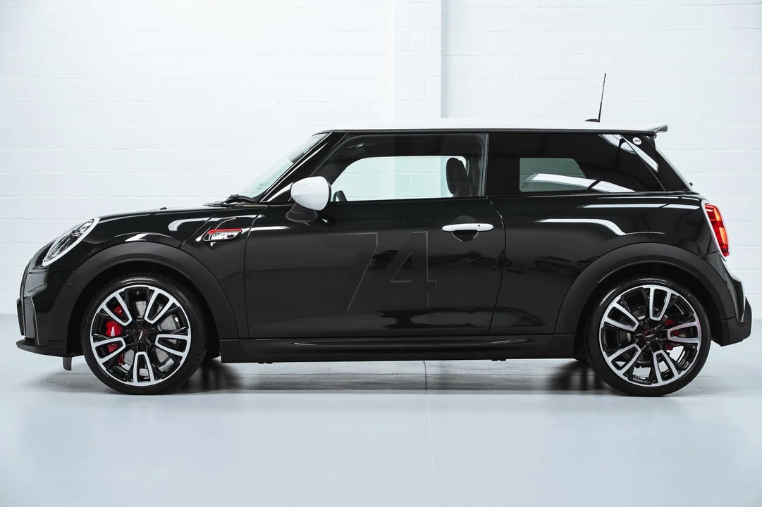 2021 Mini Mini John Cooper Works 3rd Gen - Image 8 of 31