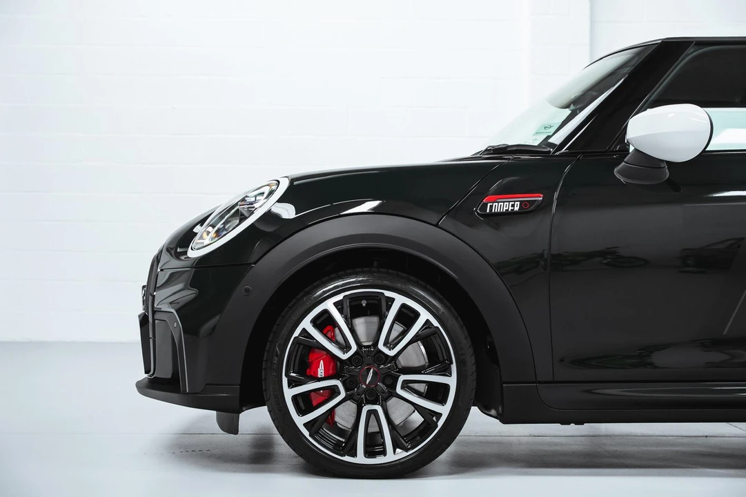 2021 Mini Mini John Cooper Works 3rd Gen - Image 26 of 31
