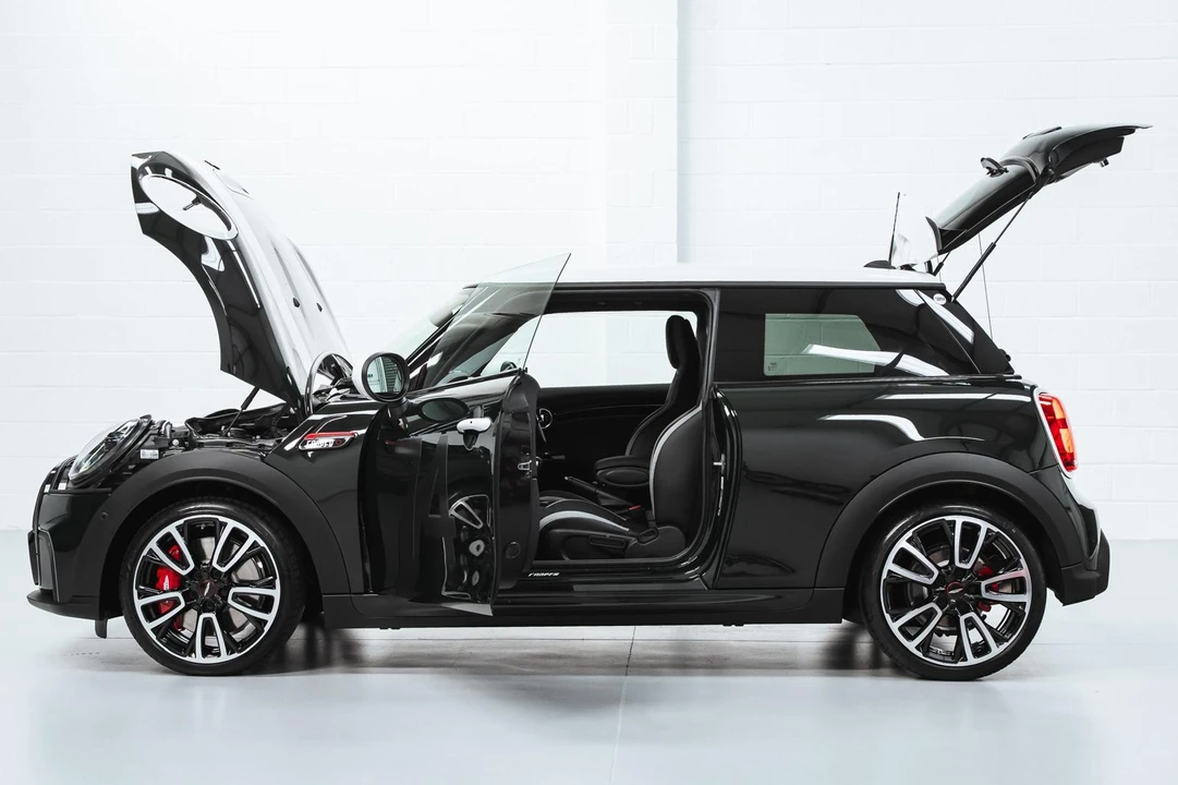 2021 Mini Mini John Cooper Works 3rd Gen - Image 10 of 31
