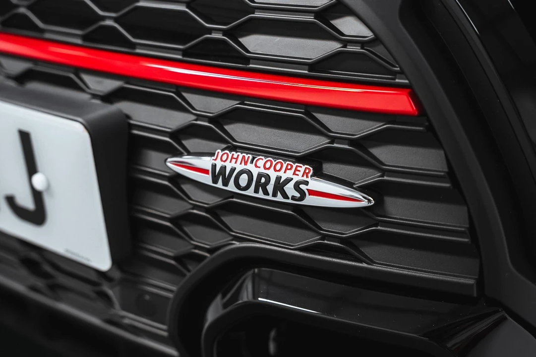 2021 Mini Mini John Cooper Works 3rd Gen - Image 15 of 31