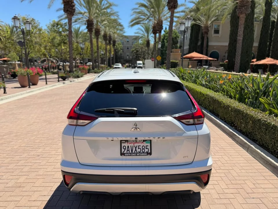 2021 Mitsubishi Eclipse - Image 15 of 18