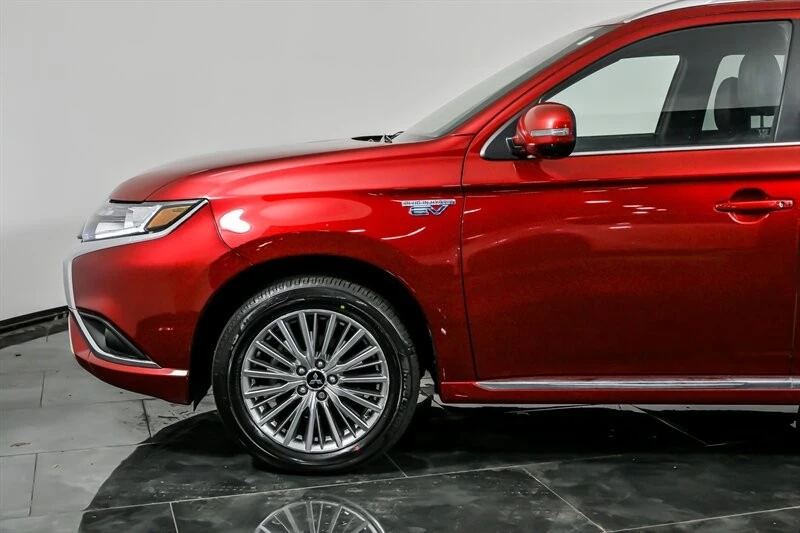 2021 Mitsubishi Outlander - Image 6 of 21