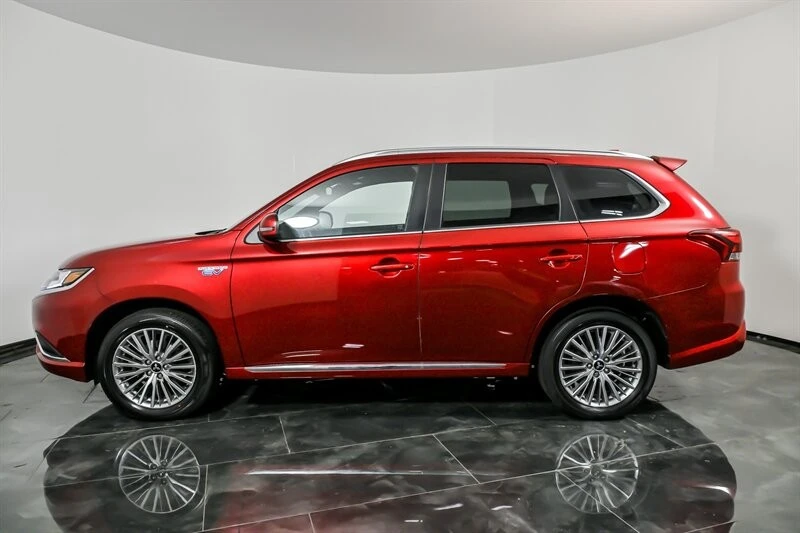 2021 Mitsubishi Outlander - Image 7 of 21