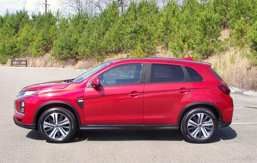 2021 Mitsubishi Outlander - Image 7 of 12