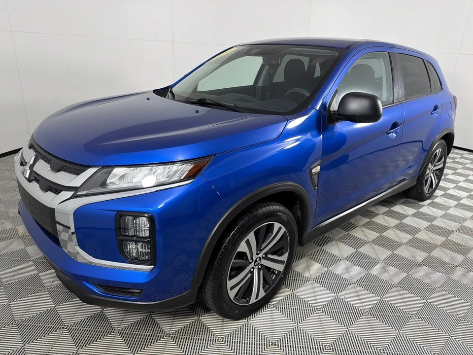 2021 Mitsubishi Outlander - Image 7 of 21