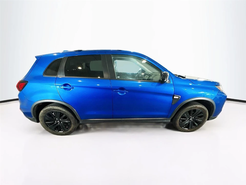 2021 Mitsubishi Outlander - Image 6 of 16