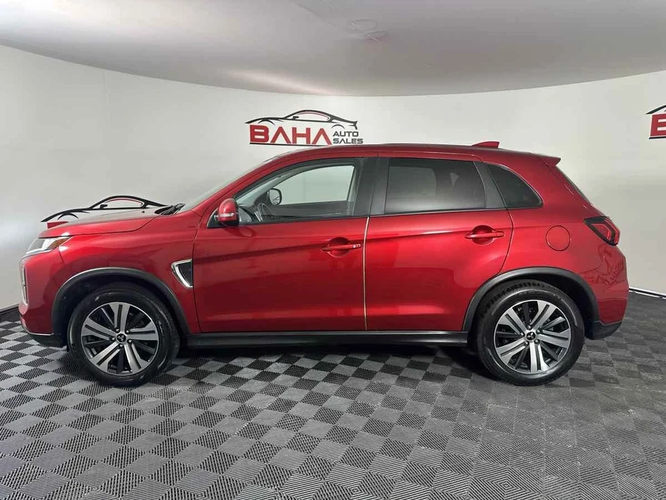 2021 Mitsubishi Outlander - Image 4 of 21