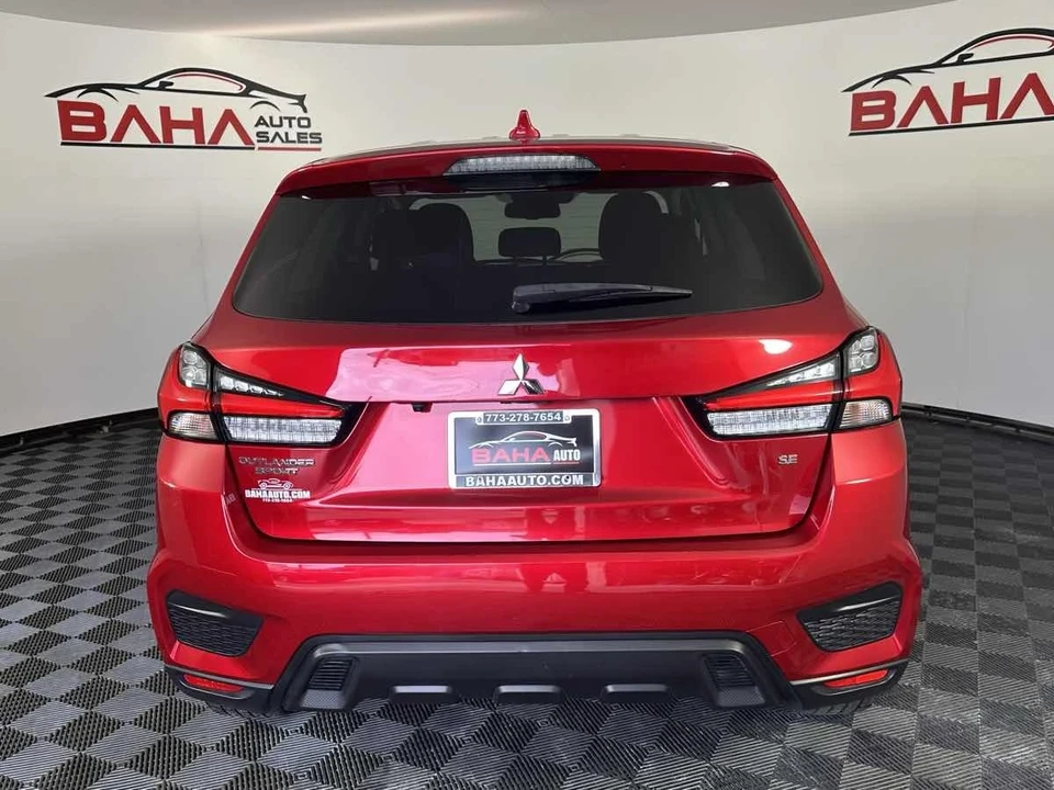 2021 Mitsubishi Outlander - Image 7 of 21