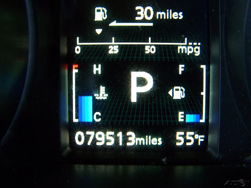 2021 Mitsubishi Outlander - Image 9 of 12
