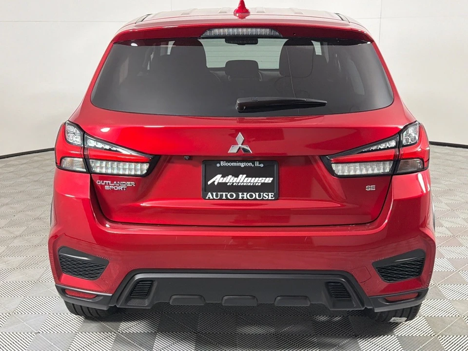 2021 Mitsubishi Outlander - Image 6 of 21