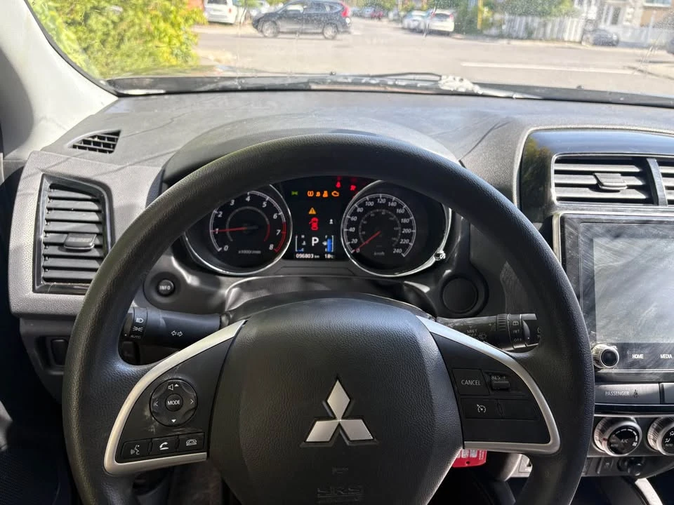 2021 Mitsubishi RVR - Image 8 of 8