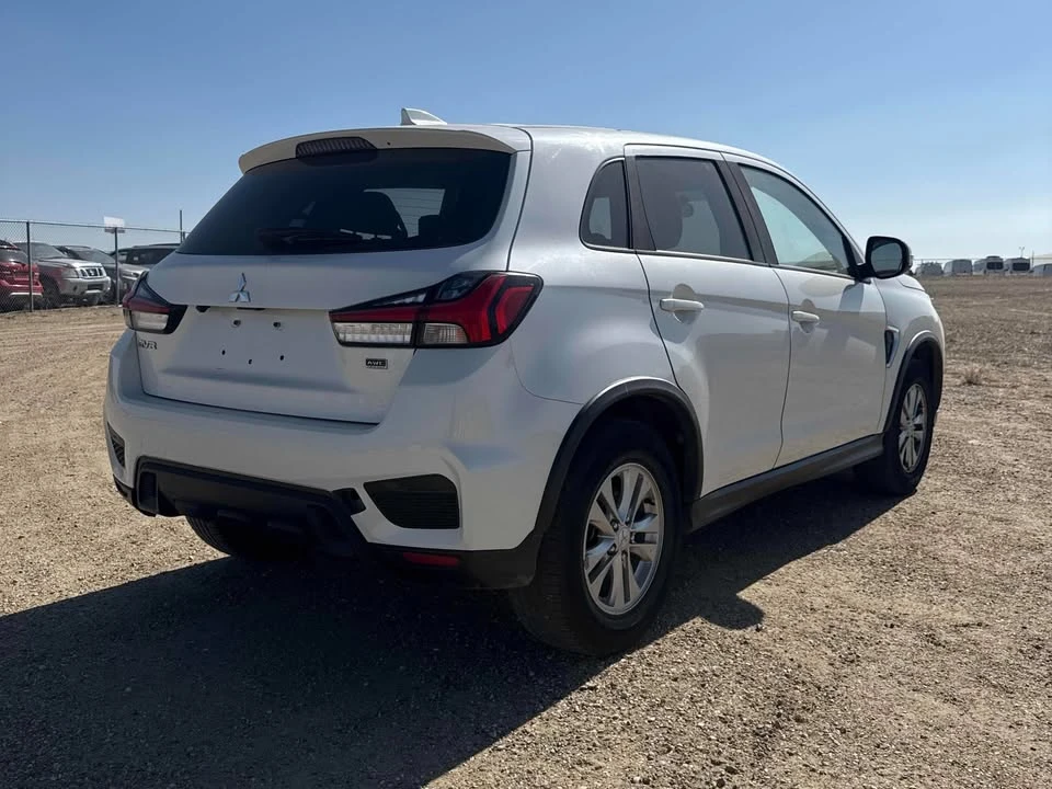 2021 Mitsubishi RVR - Image 7 of 11
