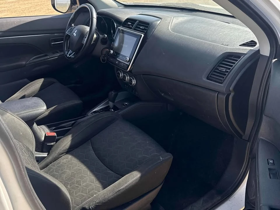 2021 Mitsubishi RVR - Image 9 of 11