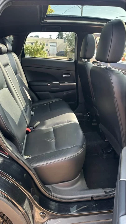 2021 Mitsubishi RVR - Image 10 of 17