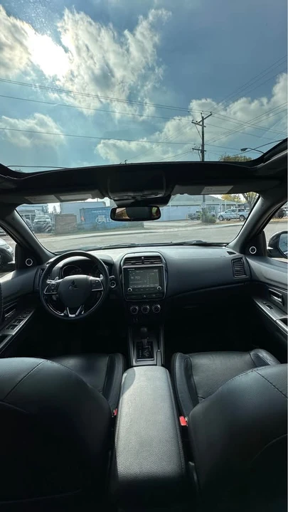 2021 Mitsubishi RVR - Image 12 of 17