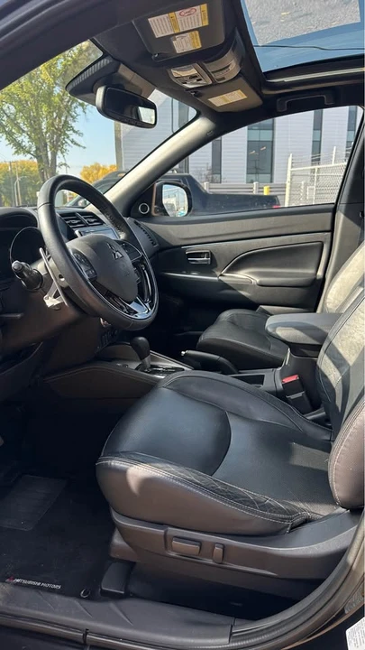 2021 Mitsubishi RVR - Image 8 of 17