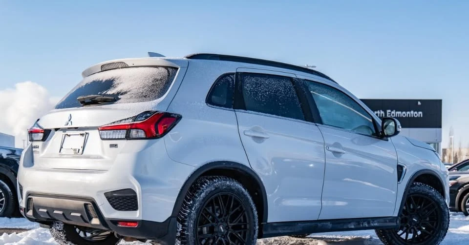 2021 Mitsubishi RVR - Image 5 of 5