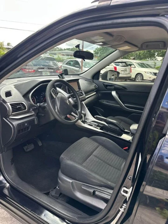 2021 Mitsubishi Eclipse Cross - Image 16 of 18