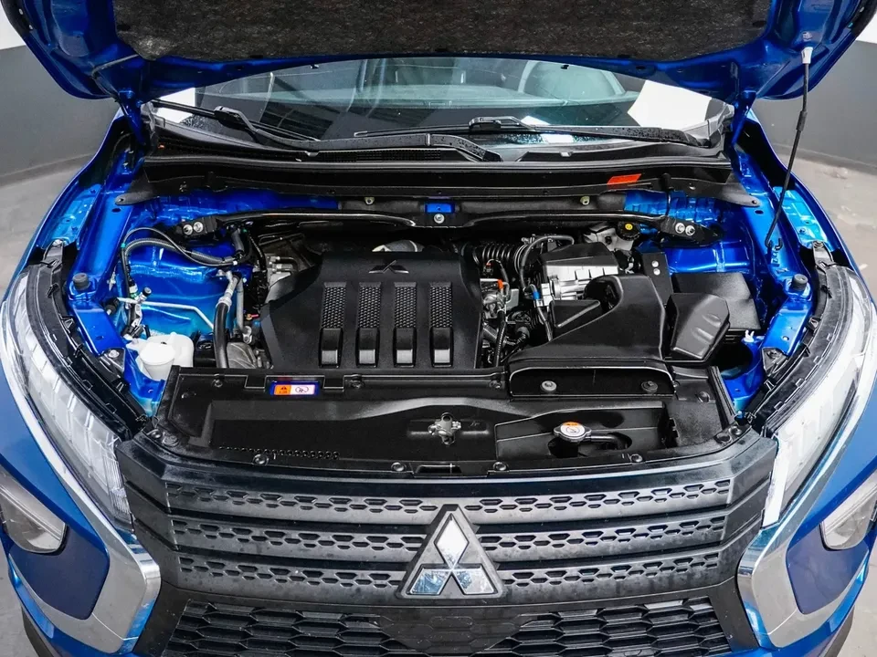 2021 Mitsubishi Eclipse Cross - Image 13 of 14