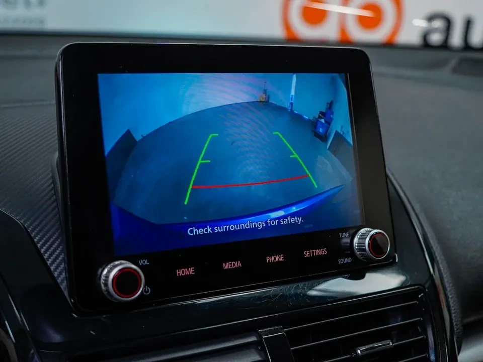 2021 Mitsubishi Eclipse Cross - Image 8 of 14