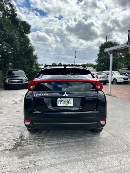 2021 Mitsubishi Eclipse Cross - Image 6 of 18