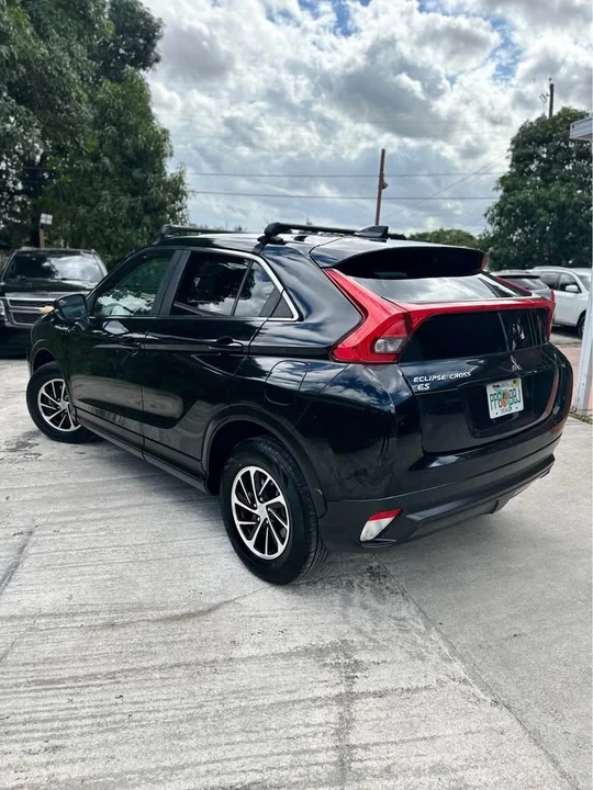 2021 Mitsubishi Eclipse Cross - Image 5 of 18