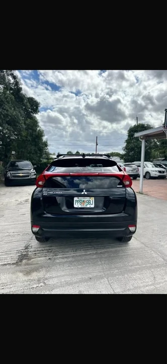2021 Mitsubishi Eclipse Cross - Image 3 of 12