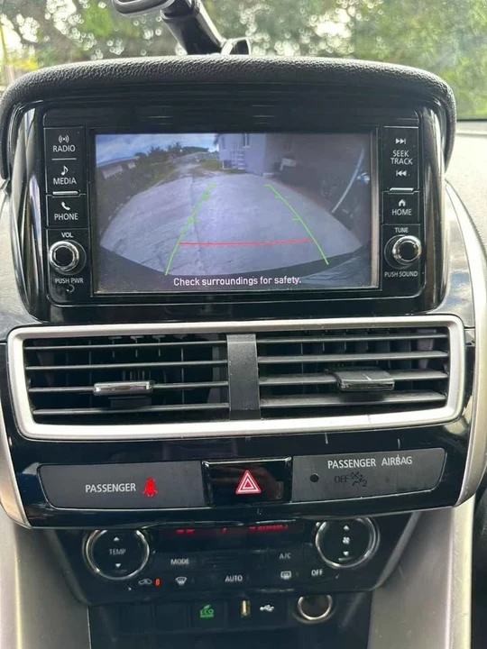2021 Mitsubishi Eclipse Cross - Image 16 of 17