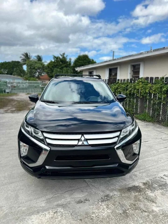 2021 Mitsubishi Eclipse Cross - Image 10 of 17