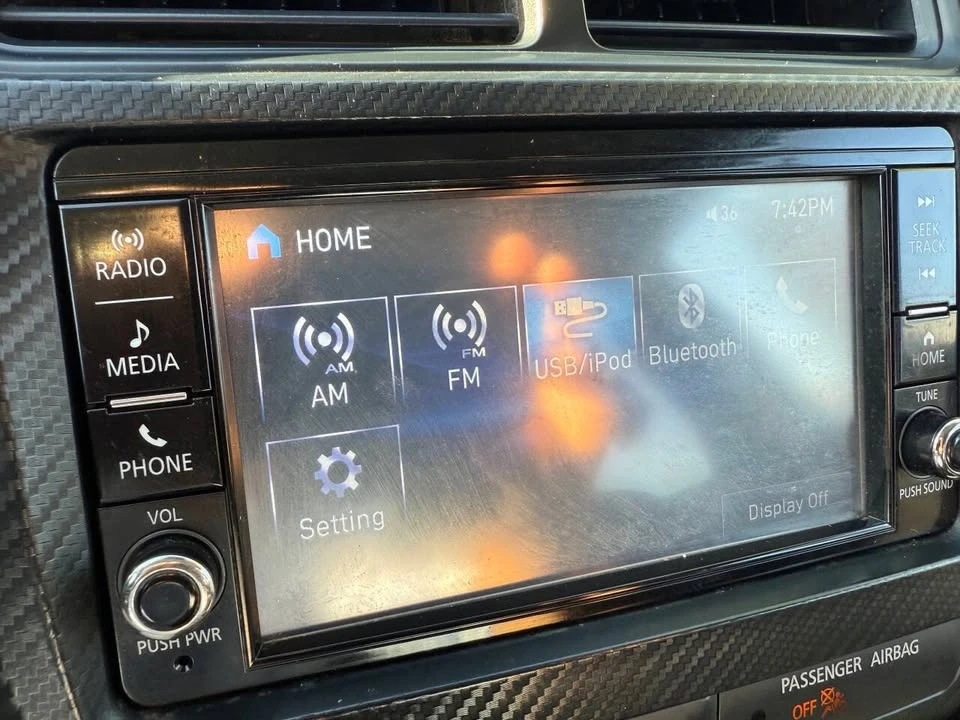 2021 Mitsubishi Outlander - Image 9 of 20