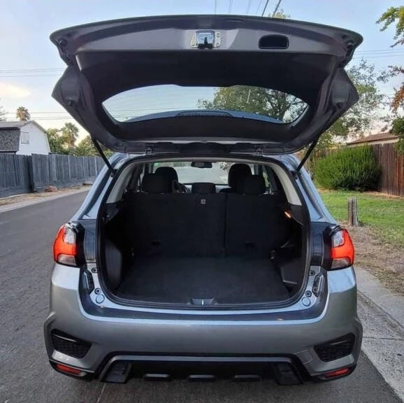 2021 Mitsubishi Outlander - Image 3 of 17