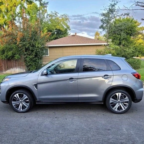 2021 Mitsubishi Outlander - Image 7 of 17