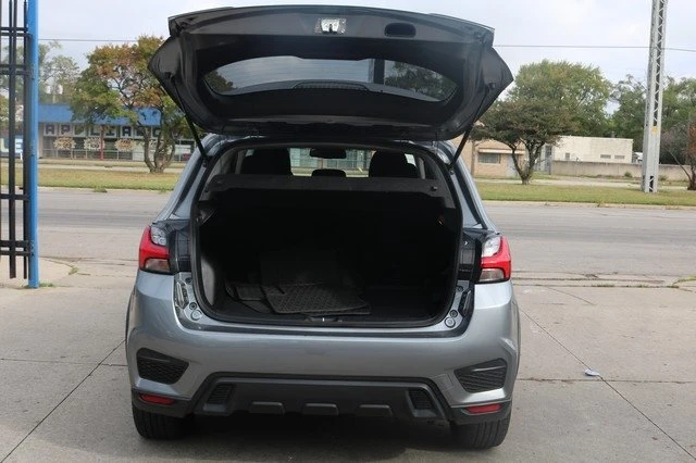 2021 Mitsubishi Outlander - Image 15 of 15