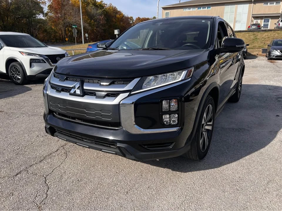 2021 Mitsubishi Outlander - Image 6 of 13