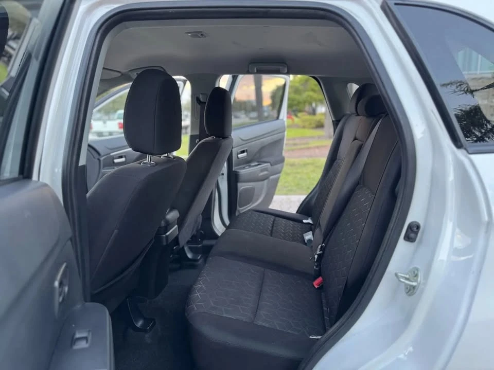 2021 Mitsubishi Outlander - Image 20 of 20
