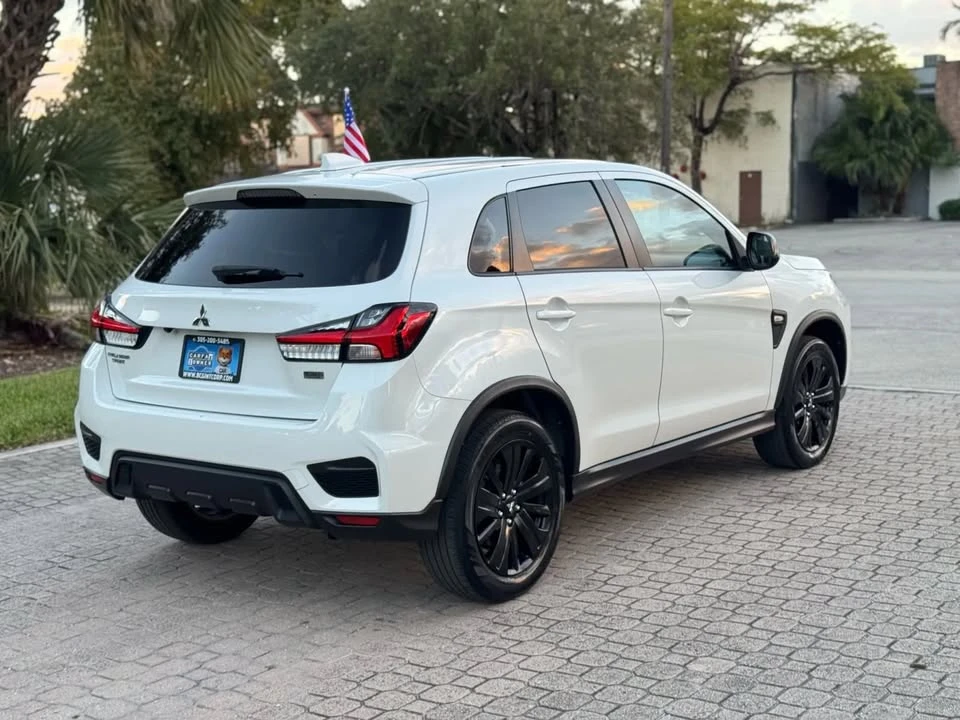 2021 Mitsubishi Outlander - Image 7 of 20