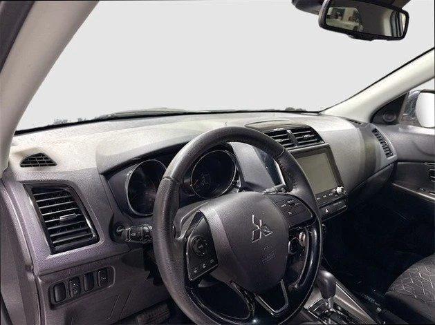 2021 Mitsubishi Outlander Sport - Image 9 of 18