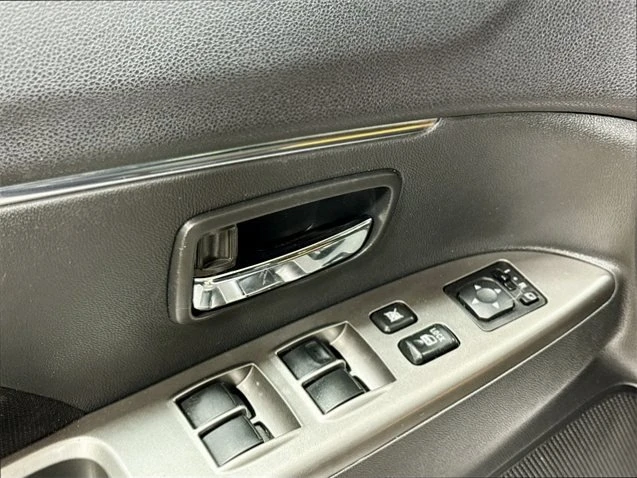 2021 Mitsubishi Outlander Sport - Image 17 of 18