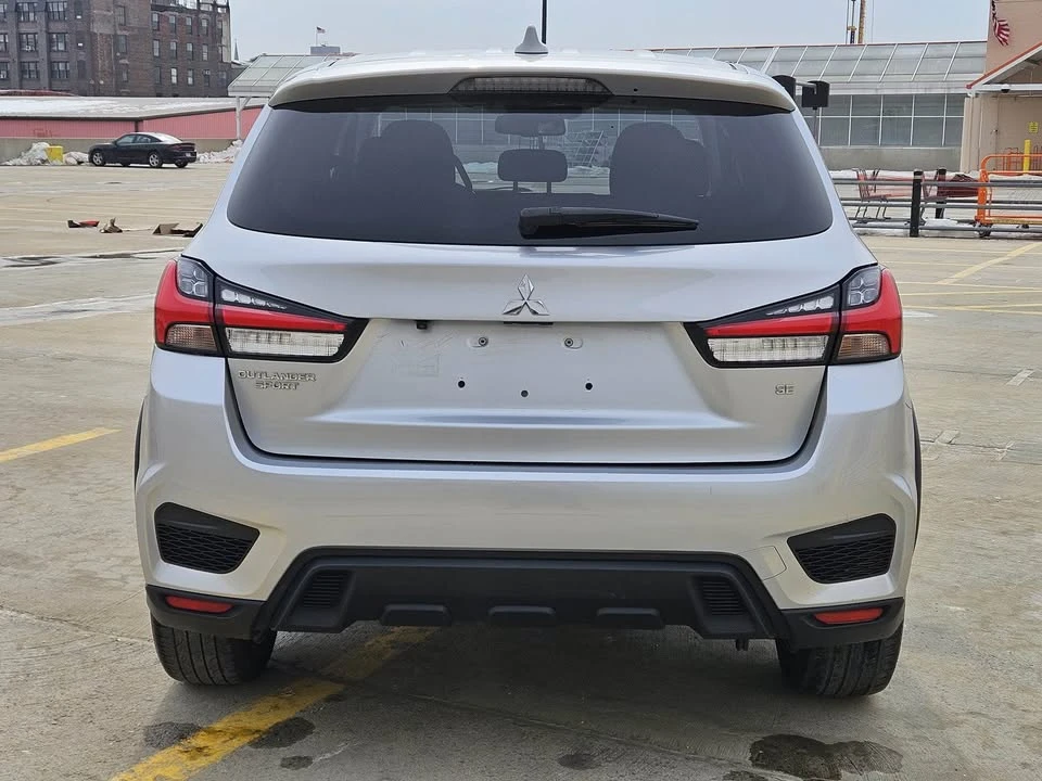 2021 Mitsubishi Outlander - Image 6 of 15