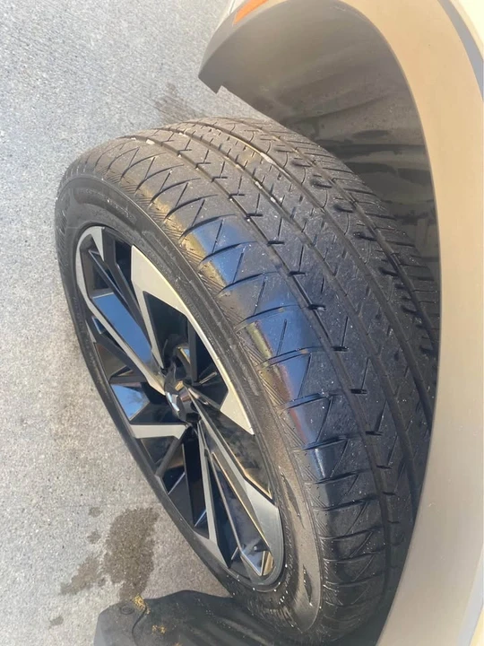 2021 Mitsubishi Outlander - Image 6 of 17